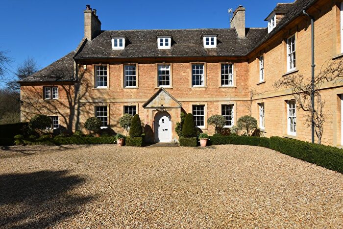 5 Bedroom Semi Detached House For Sale In Home Farm House, Rural Setting Near Wansford/Thornhaugh, PE8