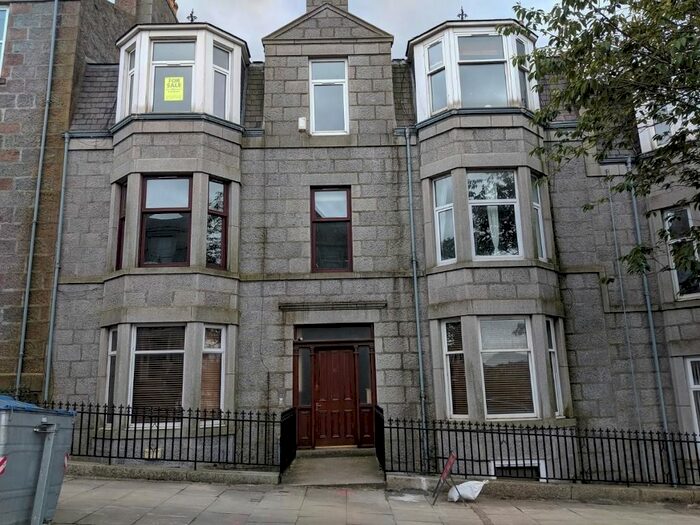1 Bedroom Flat To Rent In Caledonian Place, Ferryhill, Aberdeen, AB11