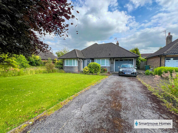 3 Bedroom Detached Bungalow For Sale In Ball Hill, South Normanton, DE55