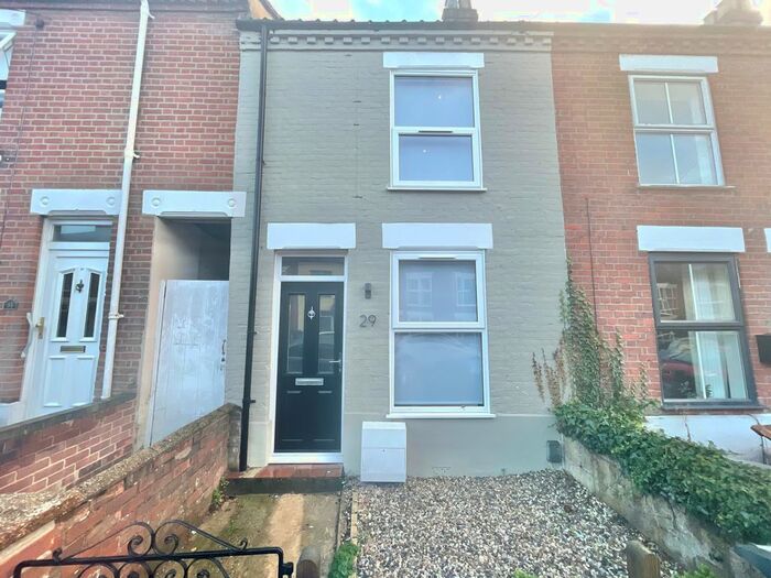 2 Bedroom Terraced House To Rent In Bell Road, Norwich, NR3