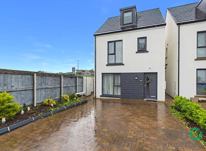 4 Bedroom Detached House For Sale In College Mews, Ballymena, BT43