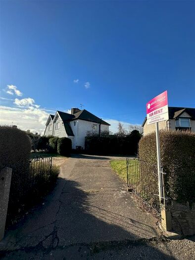 3 Bedroom Semi-Detached House To Rent In Victoria Road, Kirkby-In-Ashfield, Nottingham, NG17