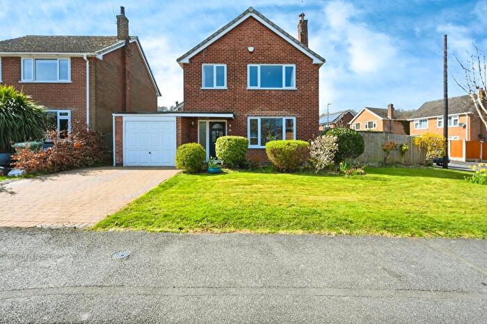 3 Bedroom Detached House For Sale In Woodland Way, Old Tupton, Chesterfield, S42