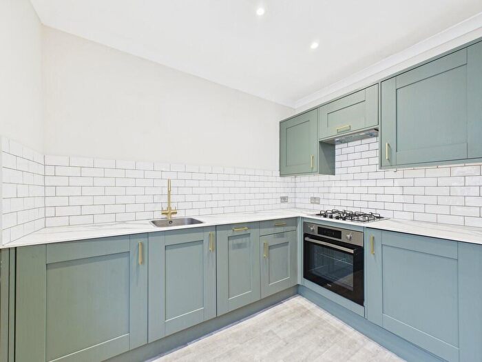 1 Bedroom Flat To Rent In Bloomsbury Place, Brighton, BN2