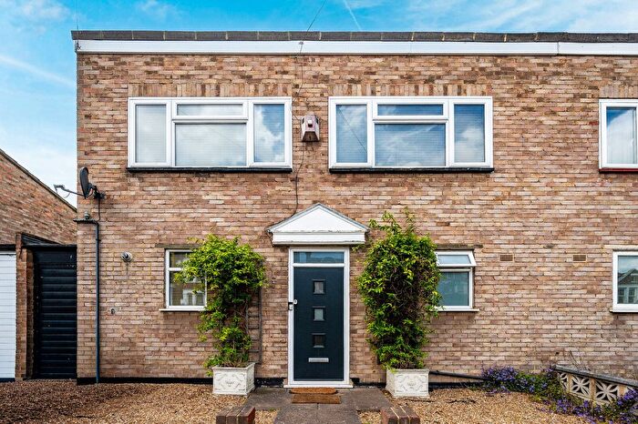 2 Bedroom Semi-Detached House To Rent In Eastcombe Avenue, Blackheath, London, SE7