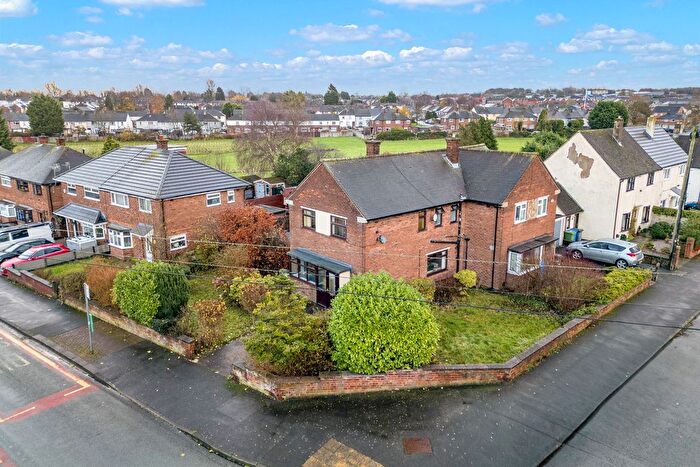 3 Bedroom Semi Detached House For Sale In Windsor Grove, Runcorn, WA7