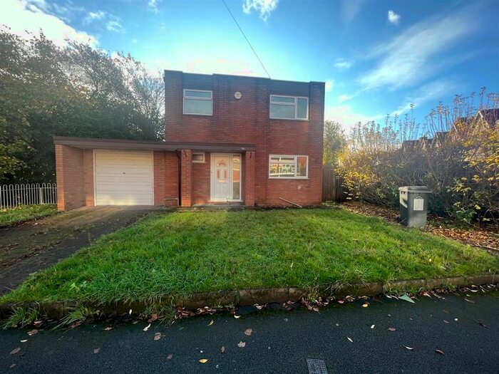 3 Bedroom Property To Rent In Lower Sandford Street, Lichfield, WS13