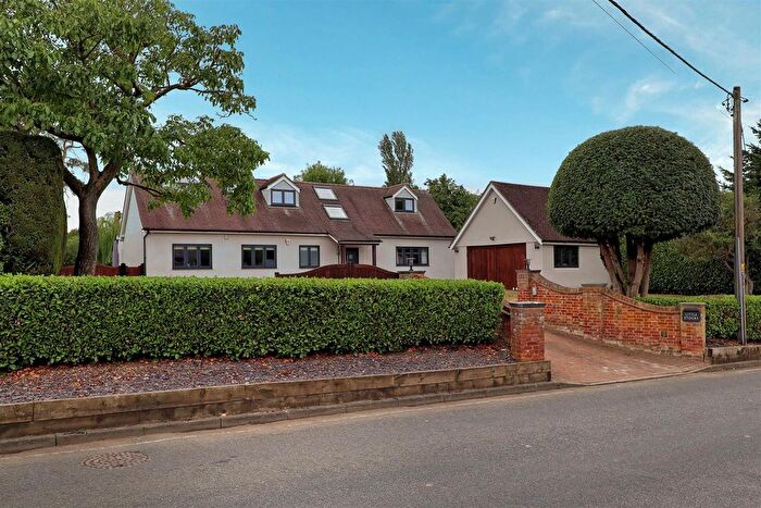 4 Bedroom Detached House For Sale In Queenborough Lane, Rayne, CM77