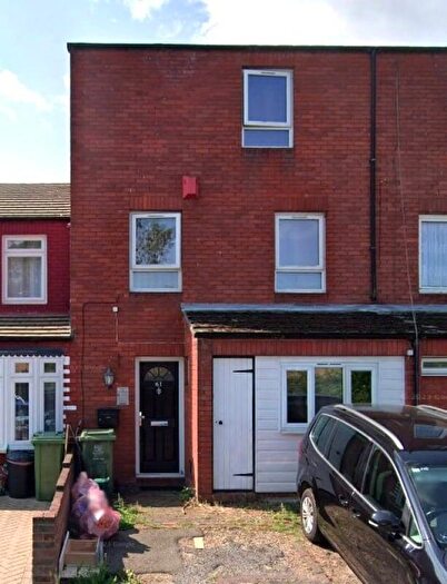 4 Bedroom Terraced House For Sale In Dengayne, Basildon, SS14