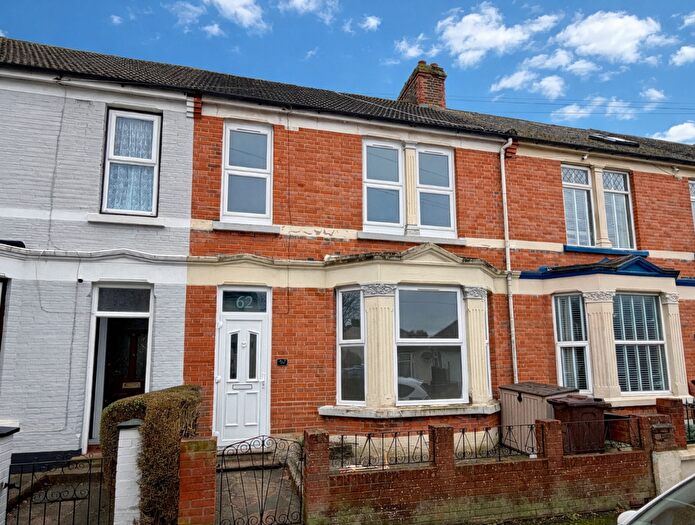 3 Bedroom Terraced House To Rent In Carlton Avenue, Gillingham, Kent, ME7