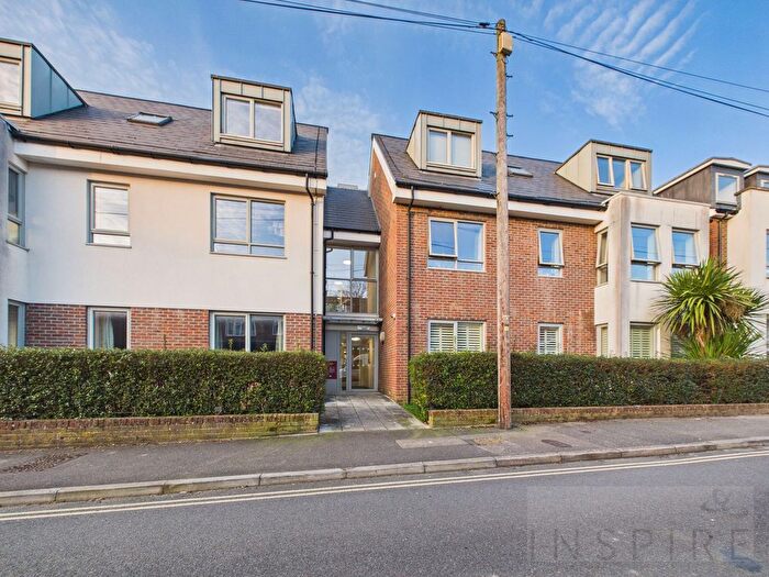 1 Bedroom Flat For Sale In Denne Parade, Horsham, RH12