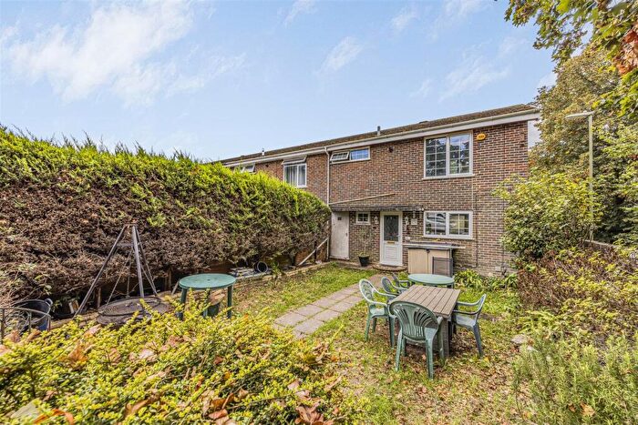4 Bedroom End Of Terrace House For Sale In Spencer Road, Emsworth, PO10