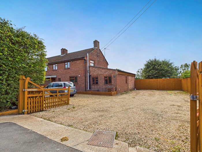 3 Bedroom Semi-Detached House To Rent In School Road, Runcton Holme, King's Lynn, PE33