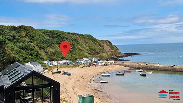 Lodge For Sale In Beach Hut, Porth Nefyn Beach, LL53
