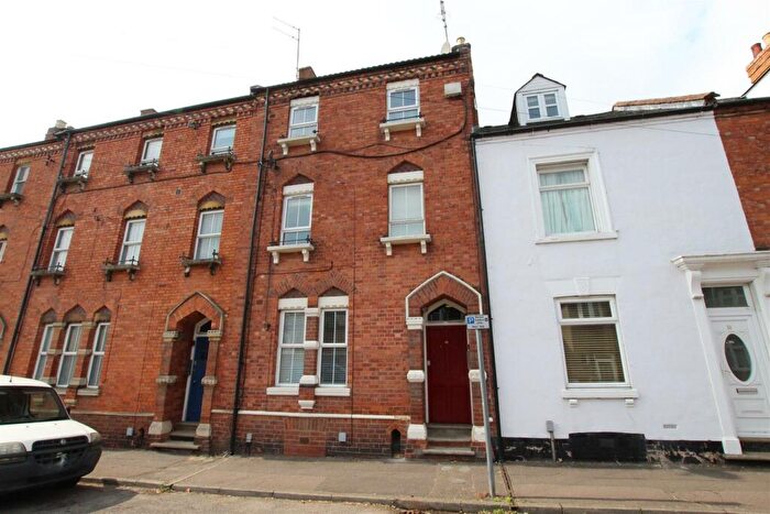 1 Bedroom House To Rent In Cyril Street, Northampton, NN1