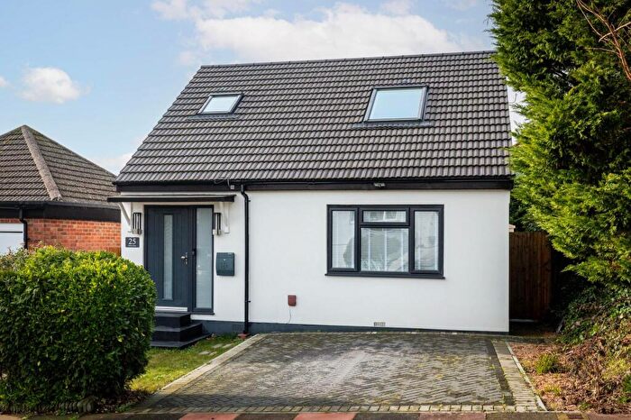 3 Bedroom Detached Bungalow For Sale In Vernon Avenue, Woodingdean, BN2