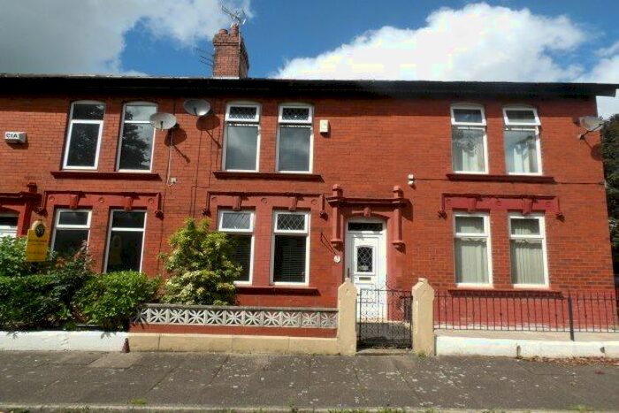 2 Bedroom End Of Terrace House To Rent In Grange Road, Blackburn, BB2
