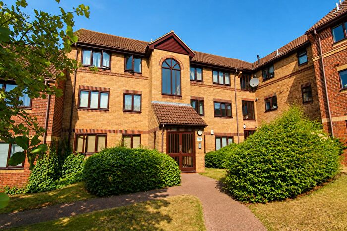 2 Bedroom Flat For Sale In Scott Road, Norwich, NR1