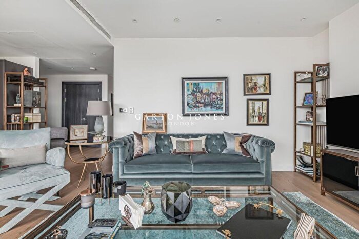 3 Bedroom Apartment For Sale In Valetta House, Queenstown Road, London, SW11