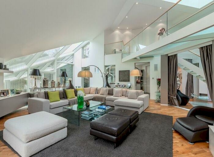 5 Bedroom Detached House To Rent In , Glenlockhart Valley, Edinburgh, EH14