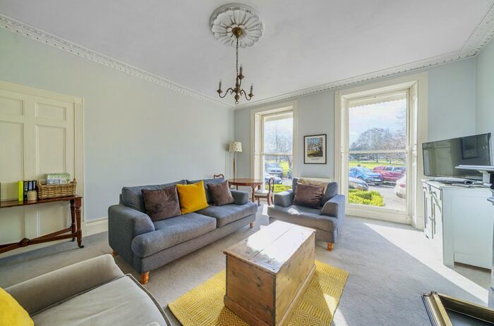 1 Bedroom Flat To Rent In Montpellier Spa Road, Cheltenham, GL50