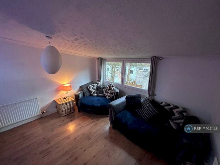 2 Bedroom Terraced House To Rent In Darroch Way, Cumbernauld, Glasgow, G67