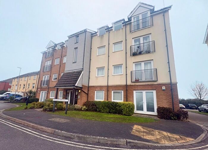 2 Bedroom Flat To Rent In Tudor Crescent, Portsmouth, PO6