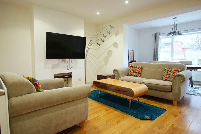 4 Bedroom Terraced House To Rent In Tunstall Road, Croydon, CR0