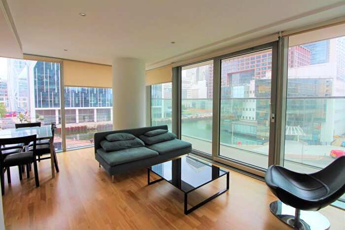 2 Bedroom Flat To Rent In Landmark Tower West, Canary Wharf, E14