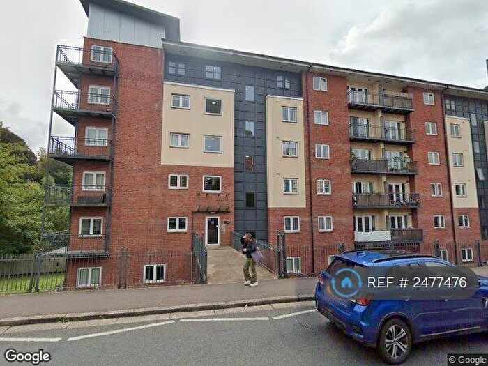 2 Bedroom Flat To Rent In New North Road, Exeter, EX4