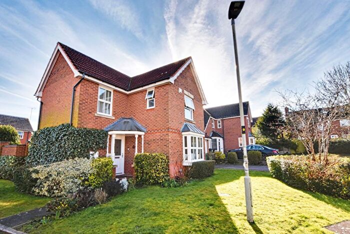 3 Bedroom Detached House To Rent In Whitebeam Road, Oadby, Leicester, LE2