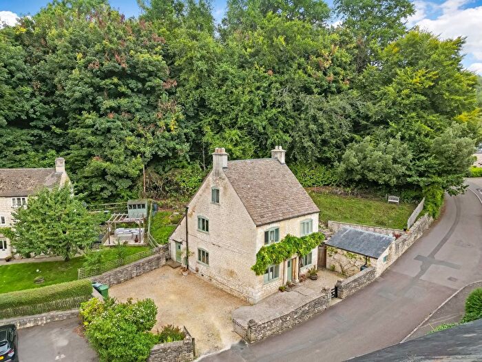 4 Bedroom Detached House For Sale In Longford Mills, Minchinhampton, Gloucestershire, GL6