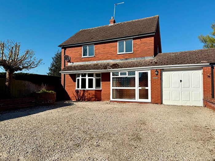 3 Bedroom Detached House For Sale In Bishopstone, Hereford, HR4