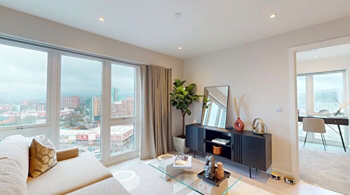 2 Bedroom Flat To Rent In Bloomery Place, Sheffield, S1