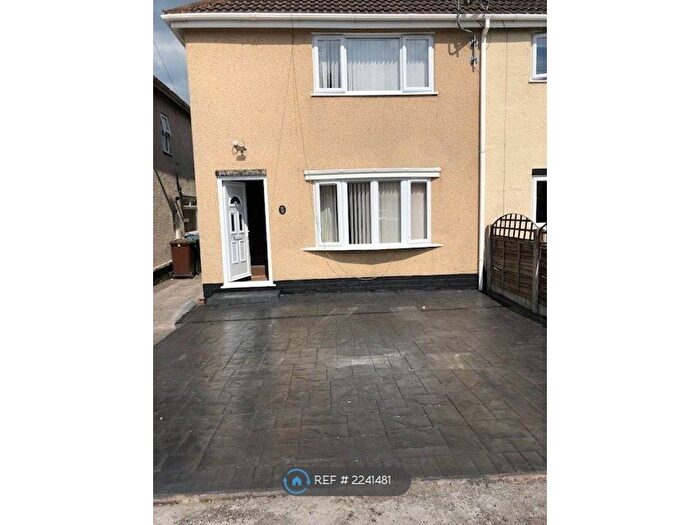 3 Bedroom Semi-Detached House To Rent In Fieldhouse Road, Hednesford, Cannock, WS12