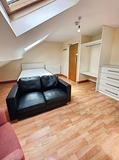 8 Bedroom House To Rent In Talbot Road, Fallowfield, Manchester, Greater Manchester, M14