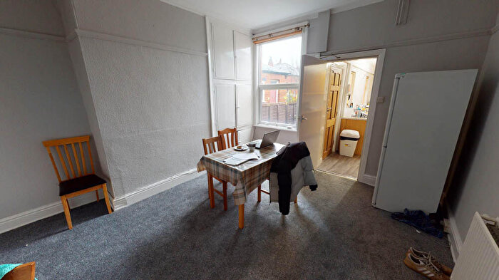 4 Bedroom House To Rent In Grimthorpe Street, Leeds, LS6