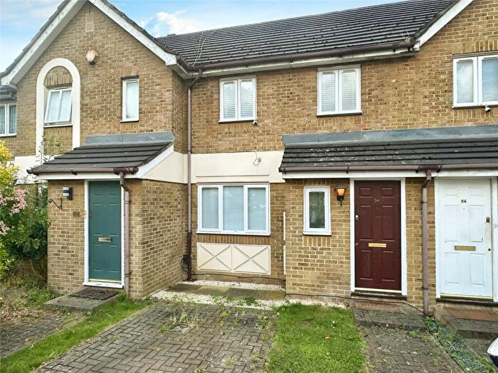 3 Bedroom Terraced House To Rent In Farrow Lane, London, SE14