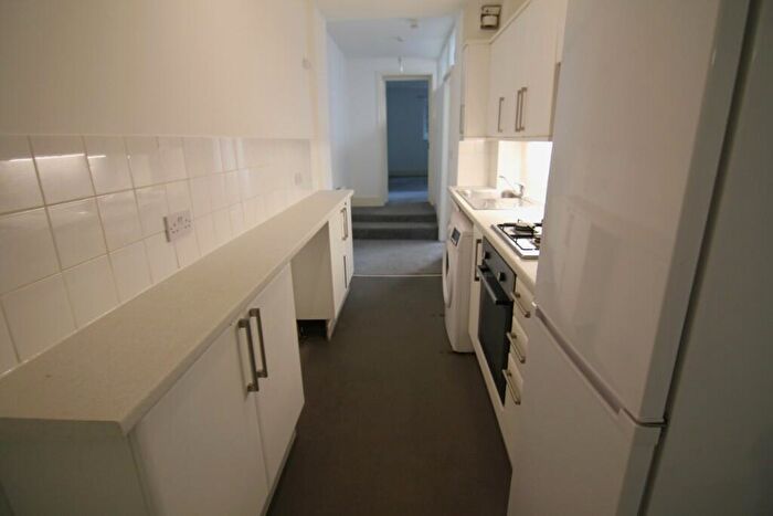 2 Bedroom Flat To Rent In Clarendon Villas, Hove, East Sussex, BN3