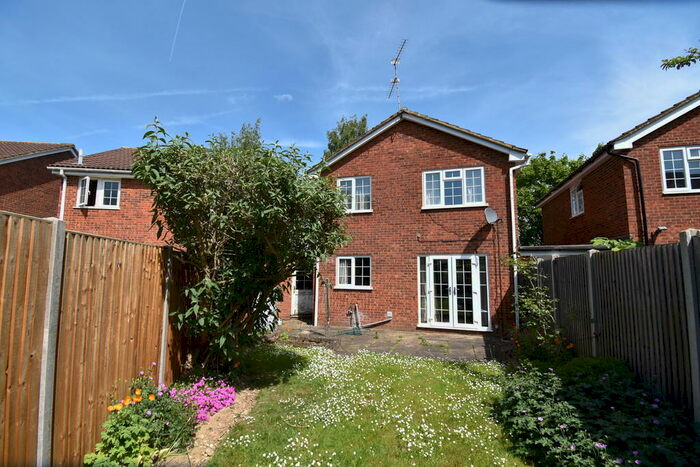 3 Bedroom Detached House To Rent In Sylvandale, Welwyn Garden City., AL7