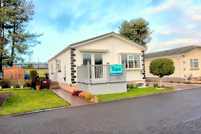 2 Bedroom Mobile/park Home For Sale In Cawdor Road, Nairn, IV12