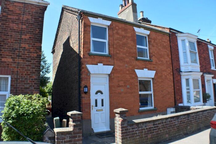 3 Bedroom Terraced House To Rent In Cross Street, Spalding, PE11