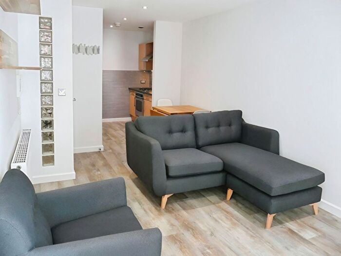 1 Bedroom Flat To Rent In Regents Quay, Brewery Wharf, Leeds, LS10