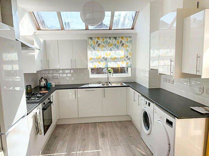 4 Bedroom Property To Rent In Mabfield Road, Manchester, Greater Manchester, M14