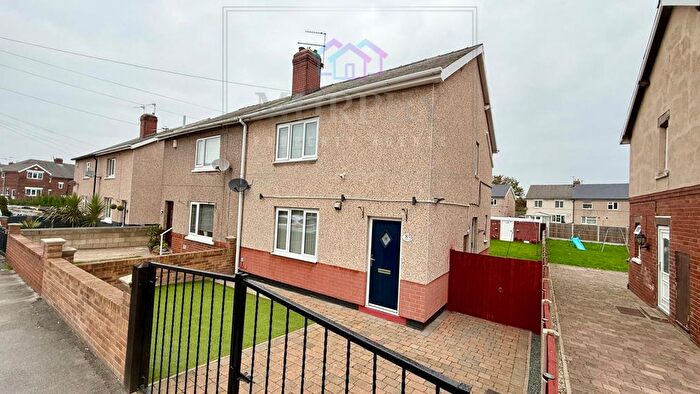 3 Bedroom Semi-detached House For Sale In Eastfield Road, Knottingley, West Yorkshire, WF11