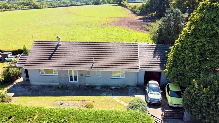 3 Bedroom Bungalow For Sale In Blaenmeini, Wiston, Haverfordwest, SA62
