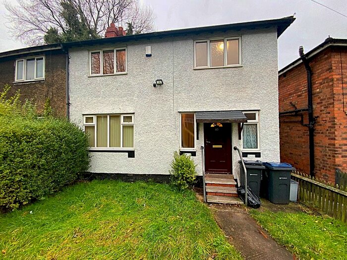 3 Bedroom Semi-Detached House To Rent In Mere Road, Erdington, Birmingham B23