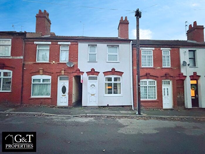 3 Bedroom Terraced House To Rent In Park Road, Netherton, Dudley, DY2
