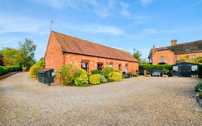 2 Bedroom Barn Conversion For Sale In Church Road, Bradley Green, Redditch, B96