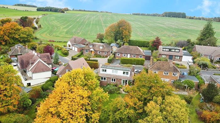 3 Bedroom Detached Bungalow For Sale In Manton Hollow, Manton, SN8